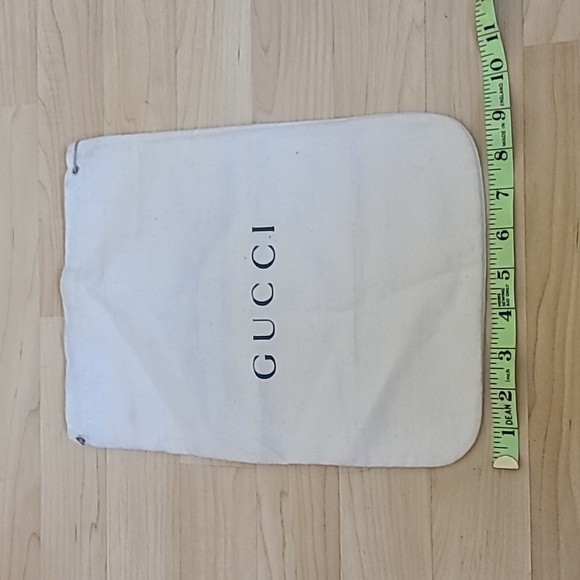 Gucci Cream Dust Bag Storage Cover 13"×9" - Picture 1 of 3